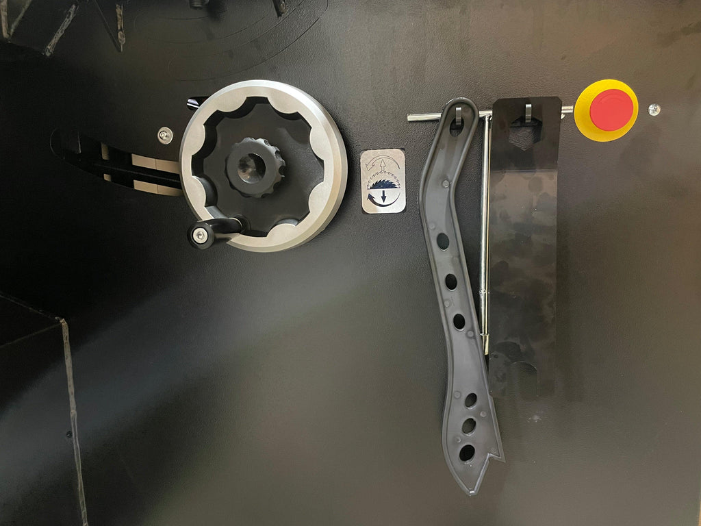 Maksiwa Sliding Panel Saw Titanium 5HP 1 Phase Crosscut, Blade Covers 90° & 45° | BMT.3200.IR