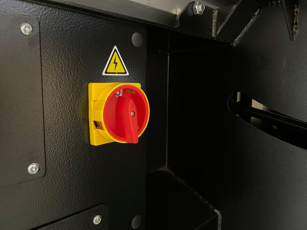 Maksiwa Sliding Panel Saw Titanium 5HP 1 Phase Crosscut, Blade Covers 90° & 45° | BMT.3200.IR
